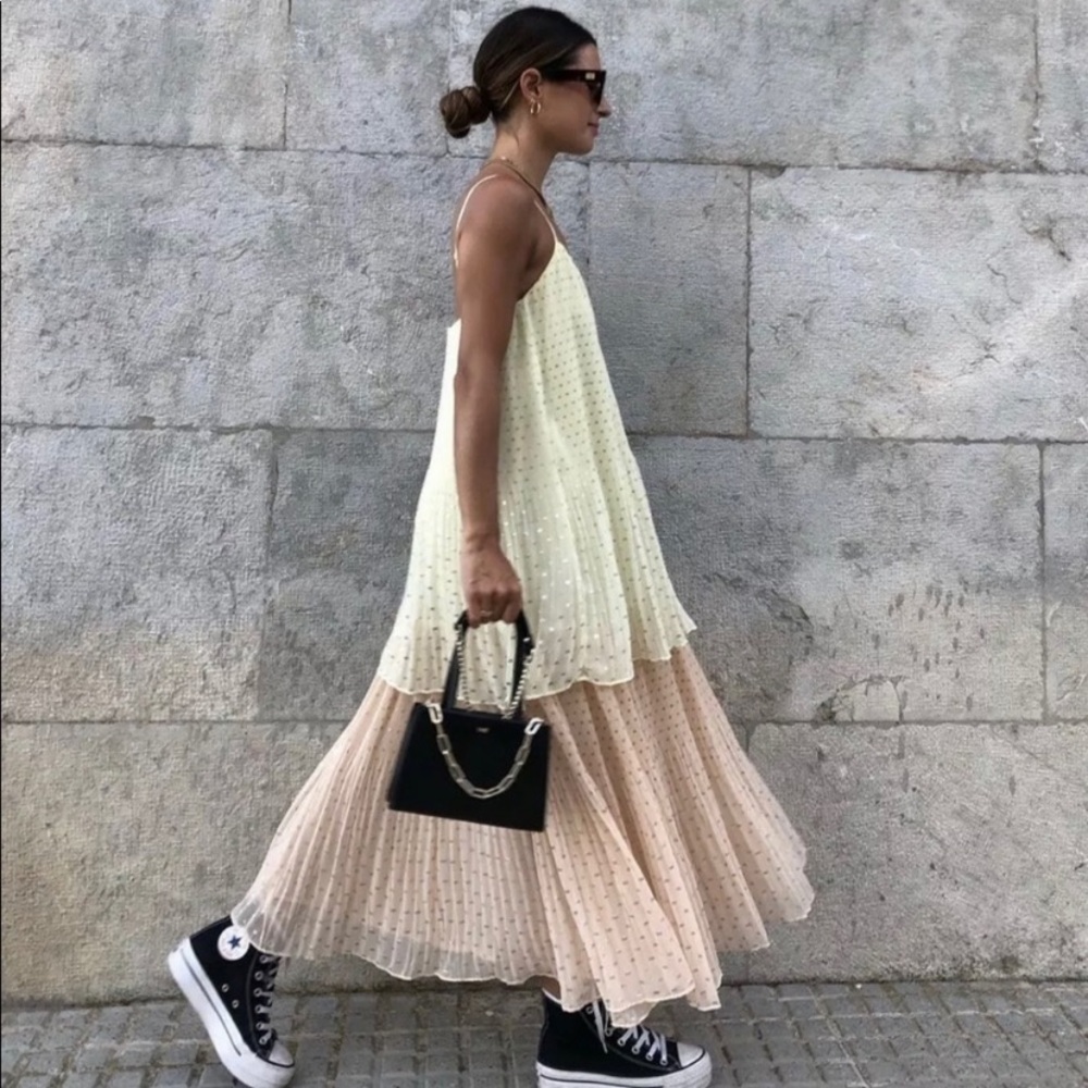 SALE‼️ ZARA‼️Lovely tiered pleated dress...NWT